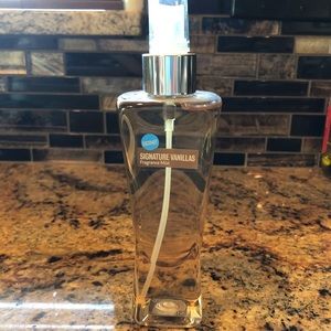 NWOT Bath and Bodyworks Fragrance